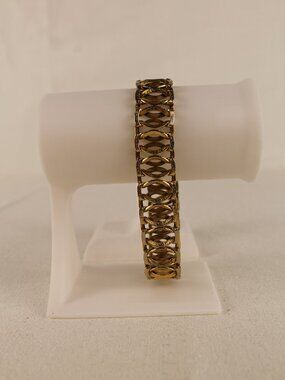 Vintage Gold Tone Textured Ribbon Link Gate Panel Bracelet Retro Mesh 1960s